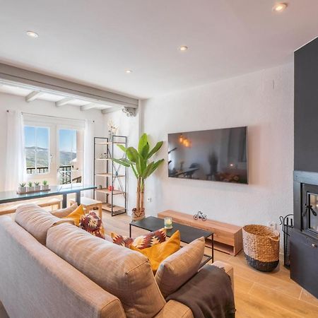 Beautifully Renovated 4 Bedroom Apt + Kid'S Room Sierra Nevada Eksteriør bilde