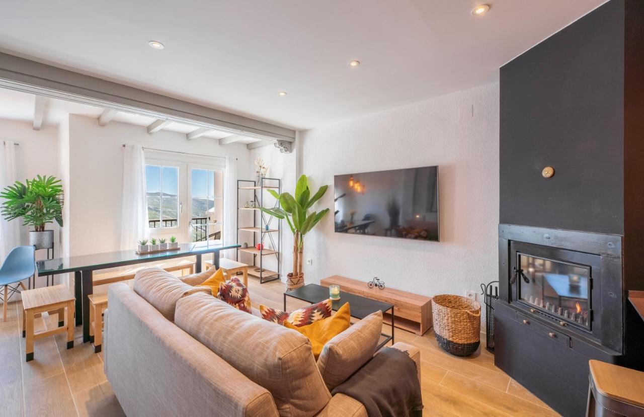 Beautifully Renovated 4 Bedroom Apt + Kid'S Room Sierra Nevada Eksteriør bilde