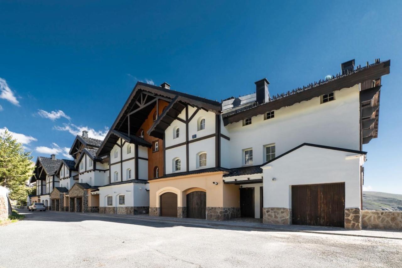 Beautifully Renovated 4 Bedroom Apt + Kid'S Room Sierra Nevada Eksteriør bilde